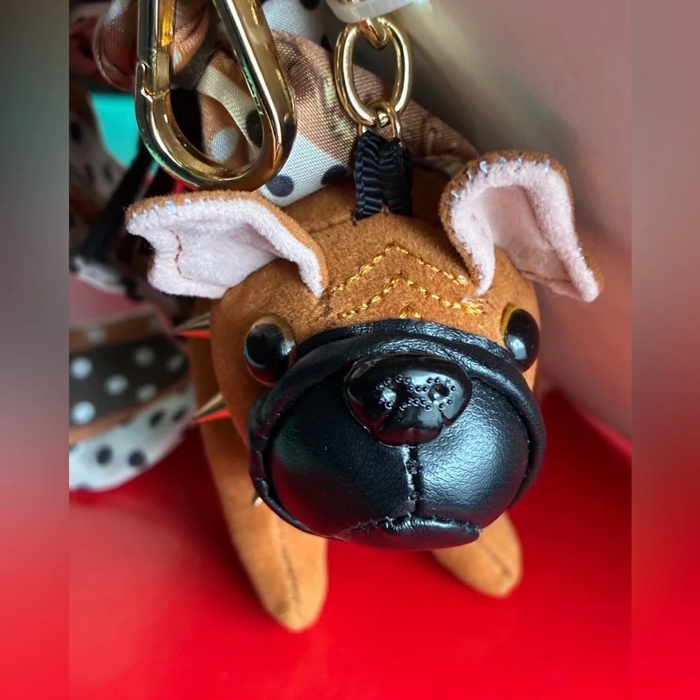 Piper K Brown Dog Key & Card Holder